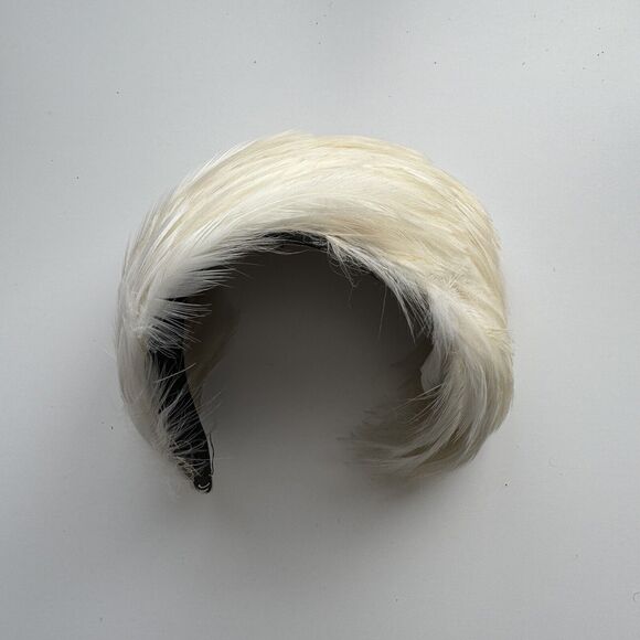 Accessories - Vintage Feathers Hat Millinery Salon Lit Brothers Philadelphia 1960s 60s Feather